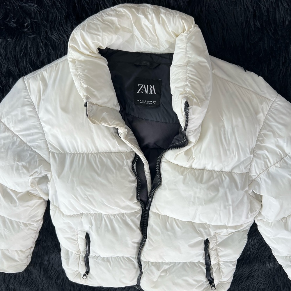 Cream Puffer Jacket - Picture 4 of 4